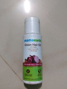 Mama Earth Onion Hair Oil