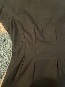 Fitted Elegant Black Button-Down Top