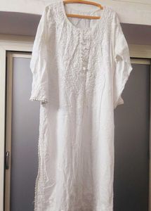 White Lucknowi Chicken Kari Kurta Set