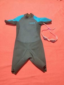 Kids Swimwear Set with Goggles (Size 6Y)