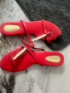 Flat Slippers