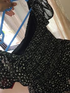 fitting Is soo Good, it Hugs The body!