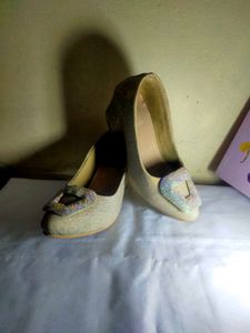 Elegant Sparkly Ballerinas