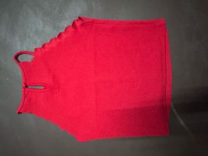 aesthetic Red Sleeveless Crop Top