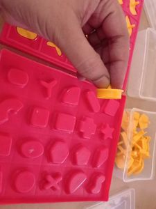 2 set Of Shapes Puzzles