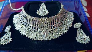 Sparkling Jewelry Set