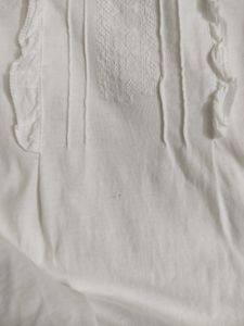 Expresso White Top With Frills