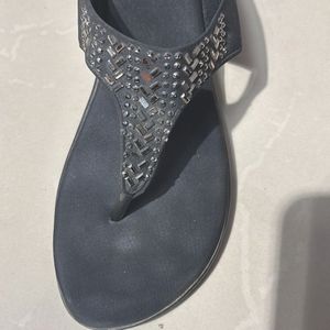 flat sandals for woman order get now queens 😍😍😍