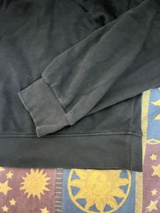 Black H&amp;M Sweatshirt