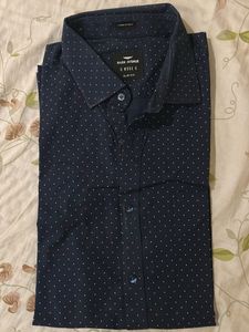 Park Avenue Navy Dot Shirt - Slim Fit