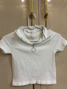 collared strechy fitted white top