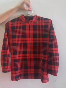 Red &amp; Black Streachable Top