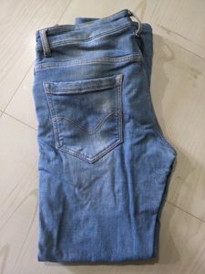 Buffalo Men's Denim Jeans.Size 30. Used Condition.