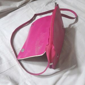 💗👜 Girls Pink Barbie Slingbag Trendy Women&#39;s Bag