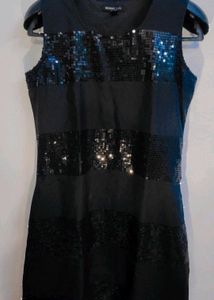 Sale 💰 Black Sequin Party Dress