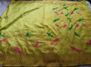 Banarasi Saree Fancy Heavy Border.