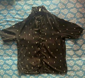 Patterned Black Casual Top