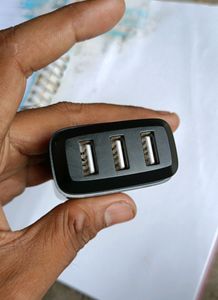Portronics 15w ( 3 Usb Port )