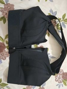 Black Zip-Front Sports Bra