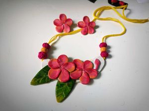 Floral Jewellery Set
