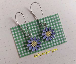 ✨️🪻Purple Daisy Earrings🪻✨️