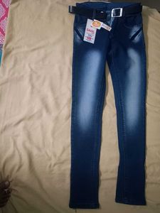 Stylish Blue Jeans with Belt