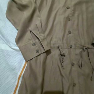 Brown Button-Down Dress Bust 40