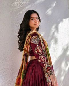 Lahenga Suits