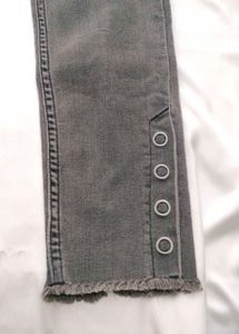 Levi&#39;s Gray Wash Ankle Detail Jeans