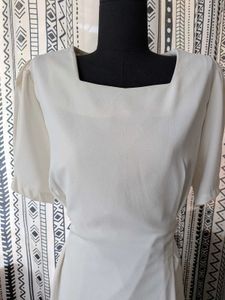 Elegant White Midi Dress 🤍