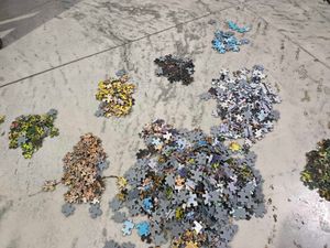 1000 Piece Frank Jigsaw Puzzle Cobbled Street