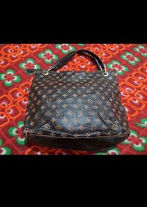 Louis Vuitton Shoulder Bag