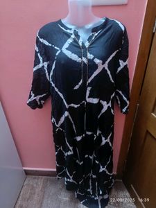 Xxl Printed Black Dress