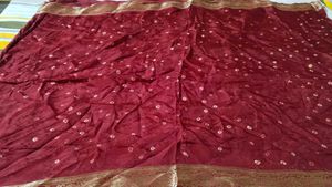 used Maroon Bandhani Saree