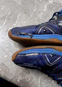 YONEX SHOE