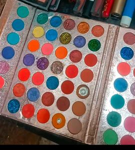 Gorgeous 63 colour eyeshadow palette ( multicolour