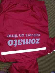 Swiggy, Zomato and blinkit winter jacket