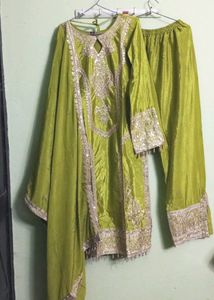 New/Unused Embroidered Kurta Set