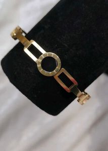 Gold plated Bracelet
