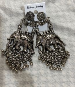 5 Sets Of Silver Earrings