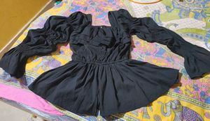 Stylish Women&#39;s Outfit