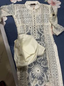 Chikan kari Kurti