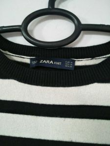 Zara Stripe Full Sleeves Top