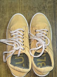 Westside Mustard Shoe