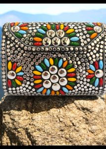 Metal Royal Clutch