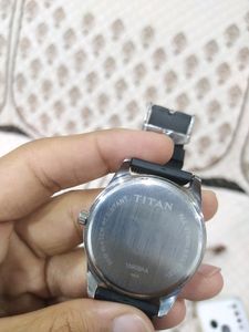 Titan Quartz Men&#39;s Watch