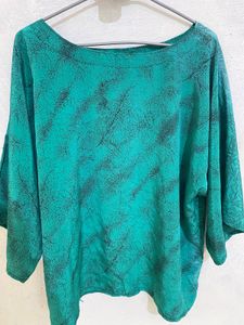 Oversizee Green Printed Top