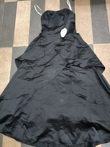 Black Colour Flare Tube Dress