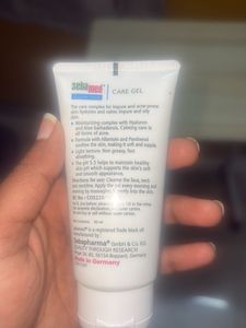 I’m selling Seba med get moisturiser