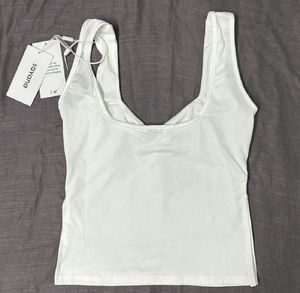 SAVANA Side Slit Sleeveless Top